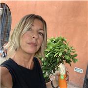 Designer di Moda e di Disegno tecnico e Disegno a mano libera